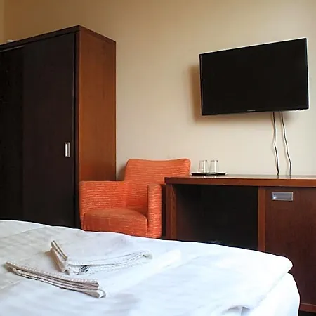 Garni Cosmopolitan 3*
